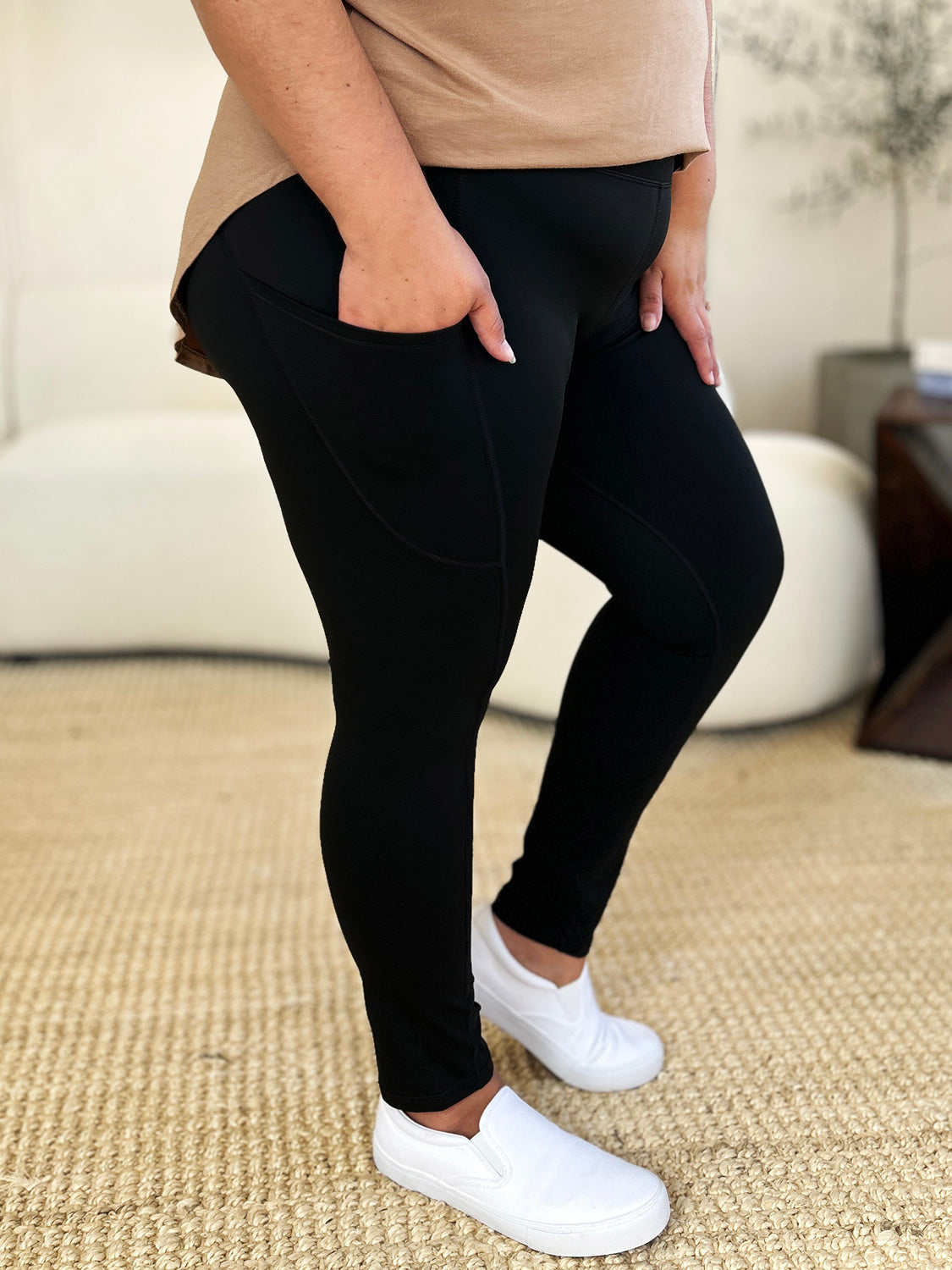 Wide Waistband Sports Leggings Plus Size Side View Black